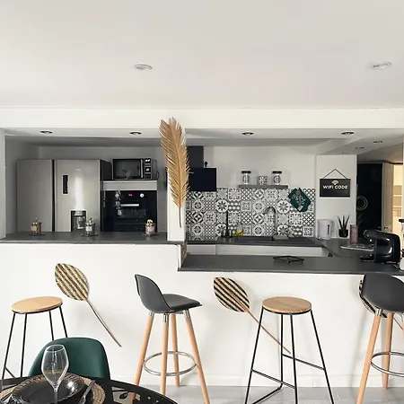 Le Jungle Escapade Romantique Balneo Tout Confort Terrasse Pres De Bayeux Appartement *